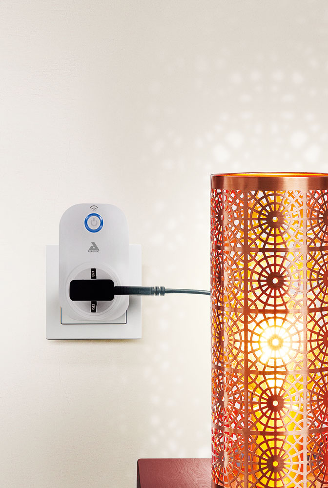 Interior Smart lighting connect plugs