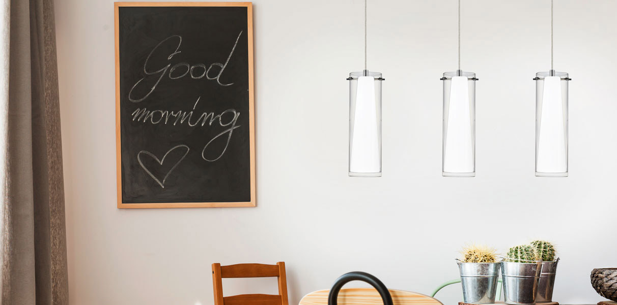 Glass pendant light above the dining table PINTO 89833